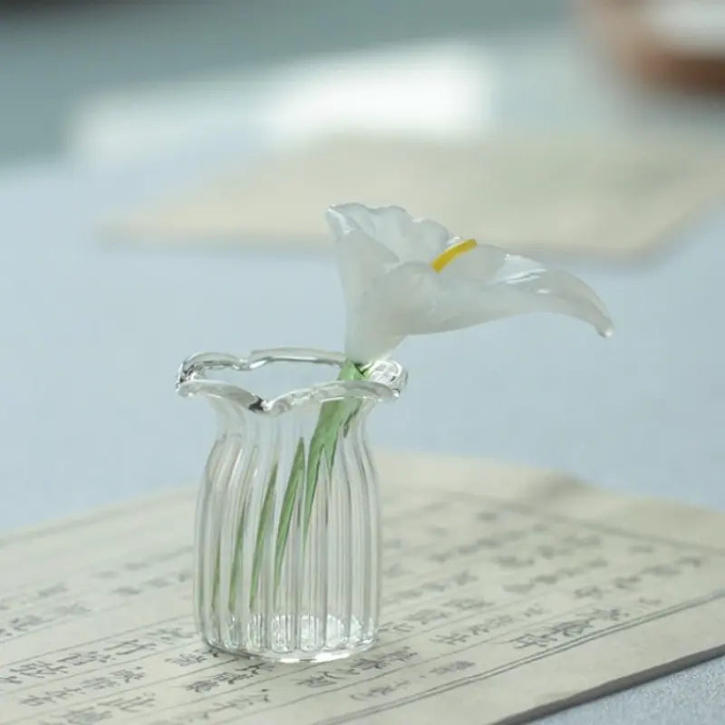 Decoration Hand Blown Glass Flower Figurines Collectible Ornaments with Vase for Mothers Day Birthday Table Centerpiece Garden DIY Craft