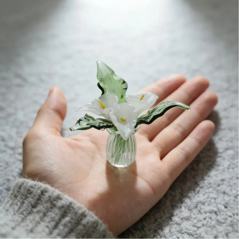 Decoration Hand Blown Glass Flower Figurines Collectible Ornaments with Vase for Mothers Day Birthday Table Centerpiece Garden DIY Craft